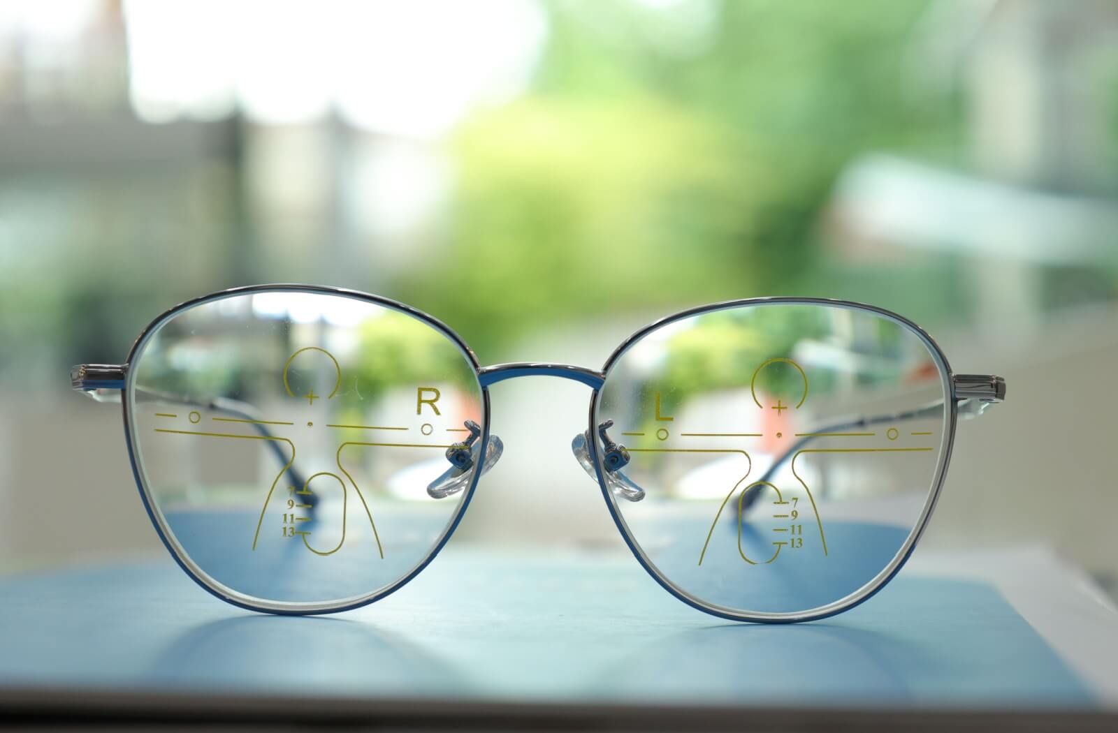 what-are-progressive-eyeglasses-and-why-do-i-need-them-hero